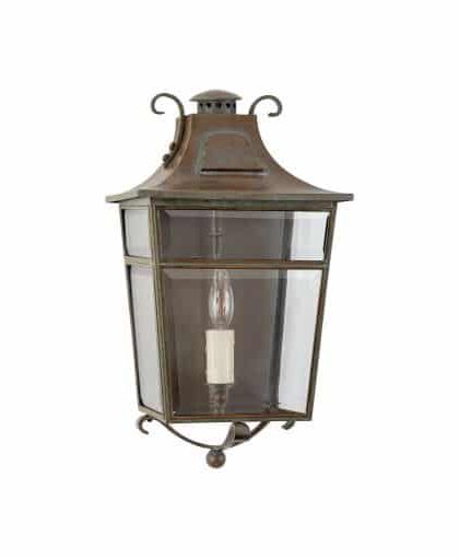 Carrington vägglampa Weathered Verdigris