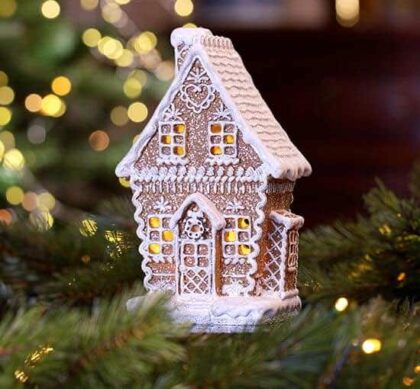 Bakewell pepparkakshus juldekoration