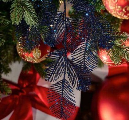 Avery kvist juldekoration blå