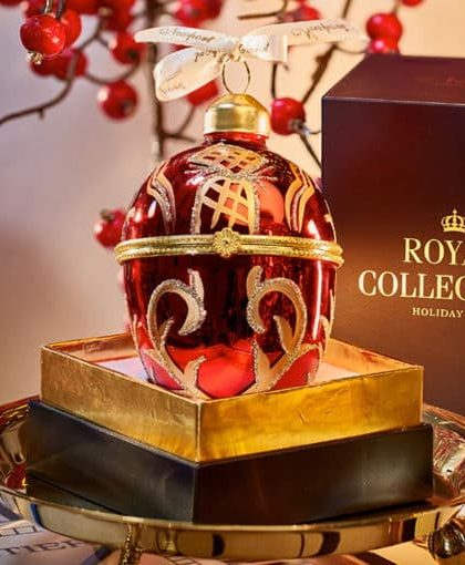 Catherine fabergéägg julgransdekoration röd