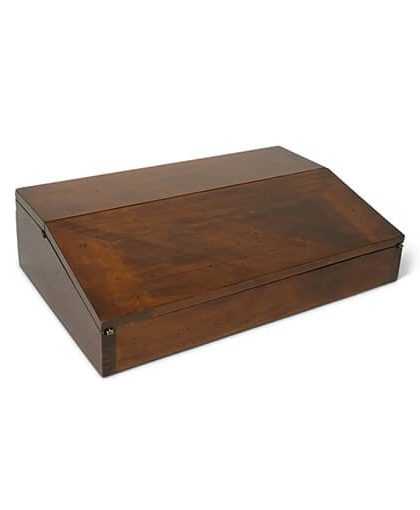 Campaign lap desk
