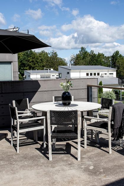 Leeds parasoll 300 cm svart - venture home