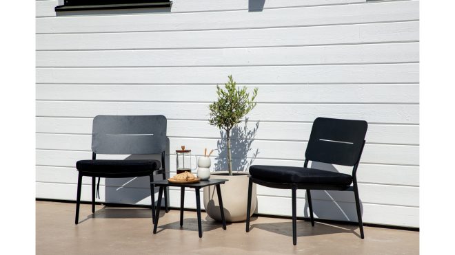 Lina caféset + 2 loungestolar med dynor - svart