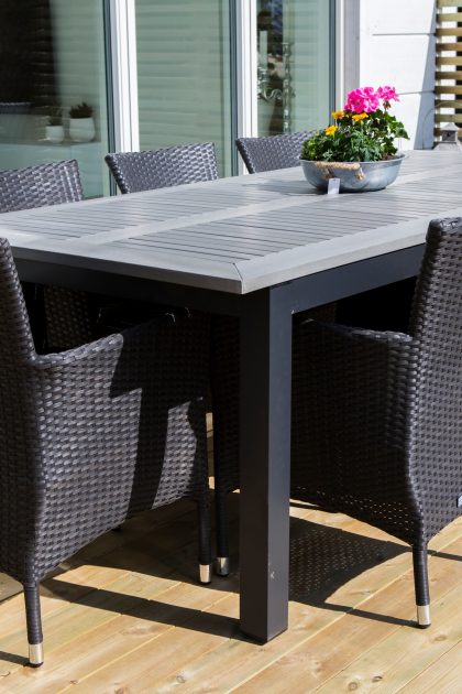 Albany förlängningsbar matgrupp utomhus 224-324cm + 10 malin utestolar - svart/grå