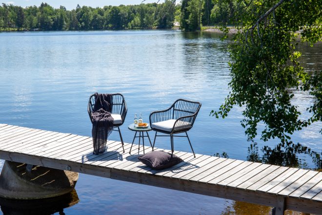Viga balkonggrupp 2-sits - svart
