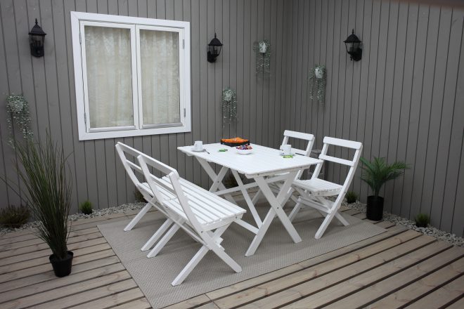 Matgrupp utomhus larios + 2 ihoppfällbara utestolar + bänk utomhus - vit