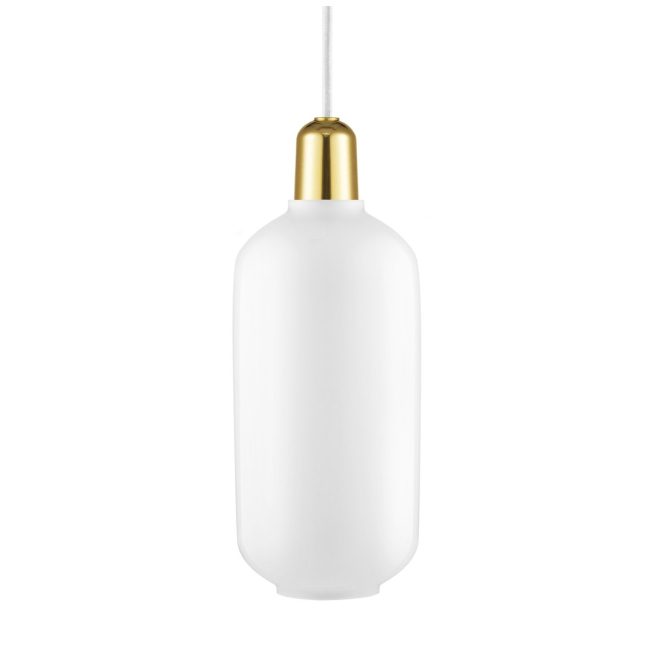 Normann copenhagen amp lampa stor vit-mässing