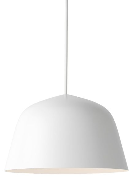 Muuto ambit taklampa Ø25 cm vit