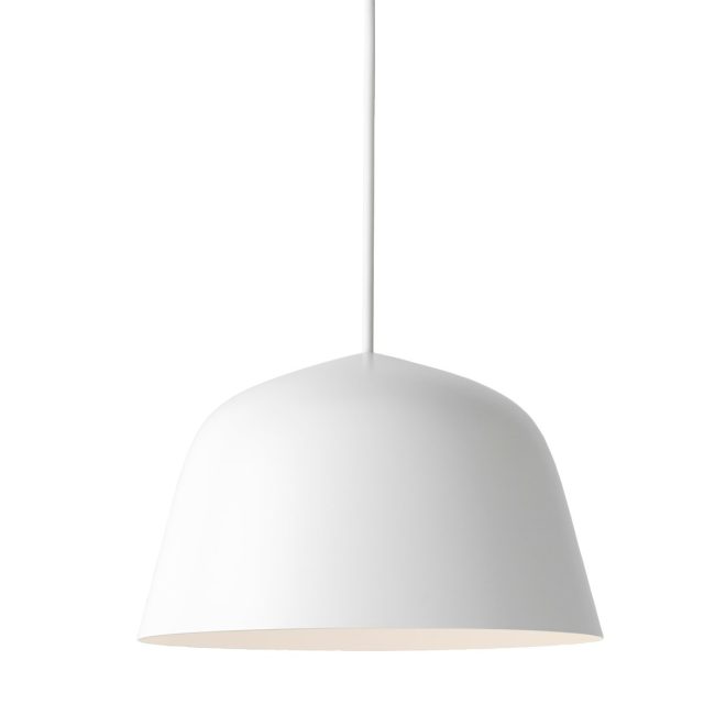 Muuto ambit taklampa Ø25 cm vit