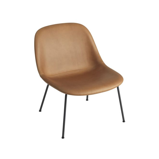 Muuto fiber lounge stol med stålben refine leather cognac-black