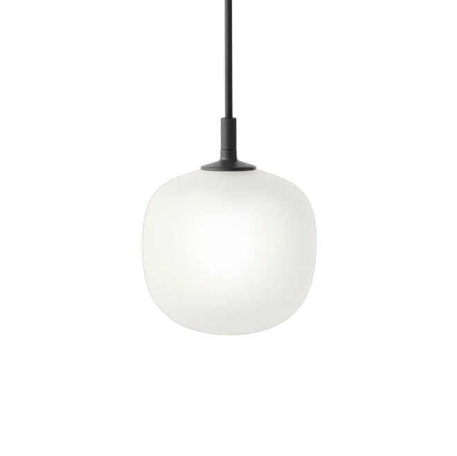 Muuto rime pendel Ø12 cm svart