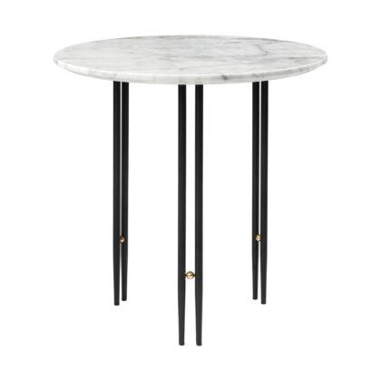 Gubi ioi soffbord Ø50 cm svart-mässing-vit marmor