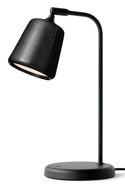 New works material bordslampa black marble