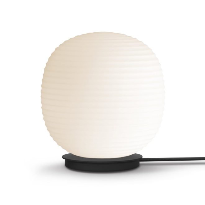 New works lantern globe bordslampa medium frosted white opal glass