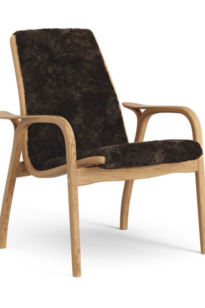 Swedese laminett fåtölj oljad ek/fårskinn espresso (brun)