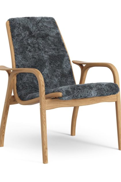 Swedese laminett fåtölj oljad ek/fårskinn charcoal (mörkgrå)