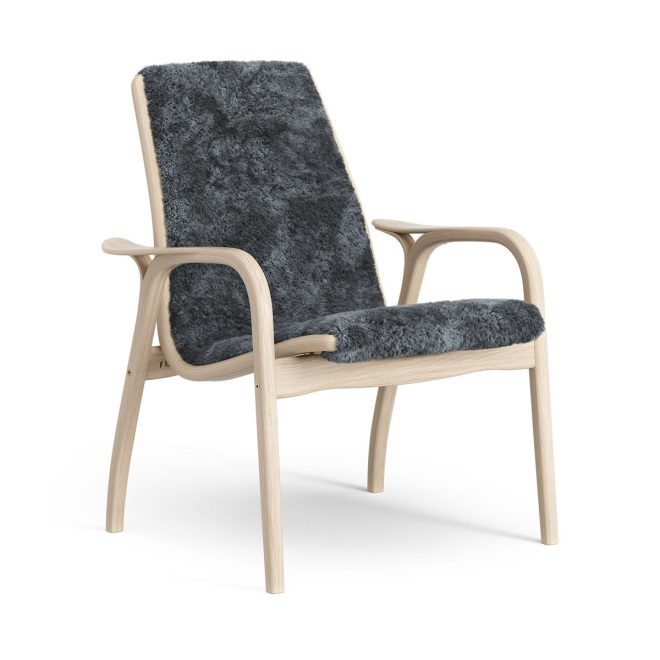 Swedese laminett fåtölj vitpigmenterad ek/fårskinn charcoal (mörkgrå)