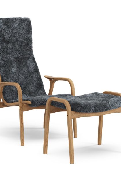 Swedese lamino fåtölj och fotpall oljad ek/fårskinn charcoal (mörkgrå)