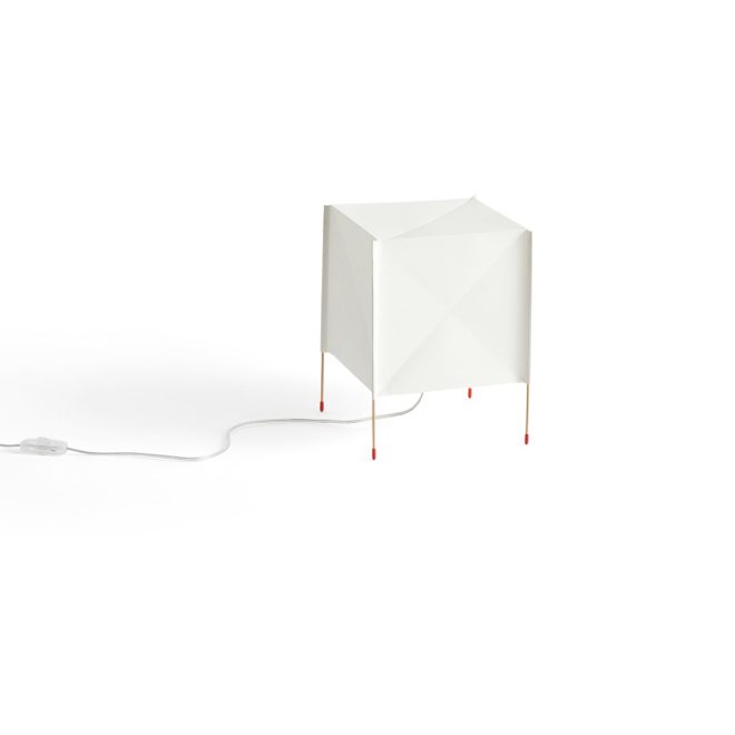 Hay paper cube bordslampa vit