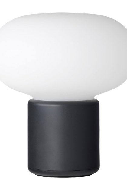 New works karl-johan bordslampa portabel cold black