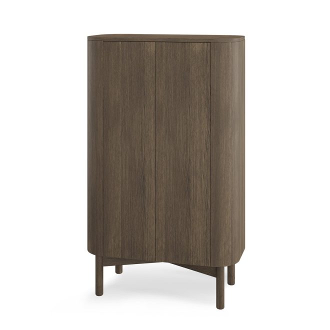 Northern loud tall skåp 143 cm smoked oak