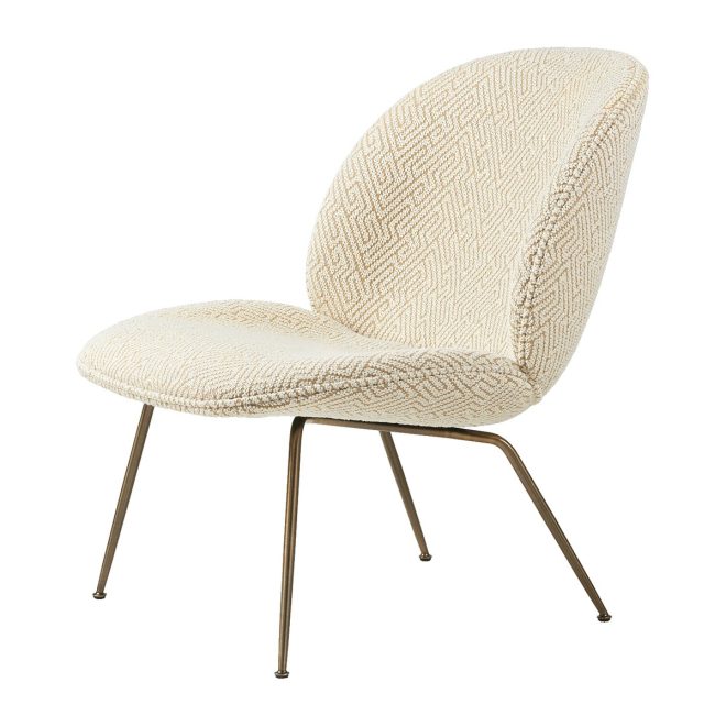 Gubi beetle lounge chair fully upholstered conic base dora boucle 0002-antique brass