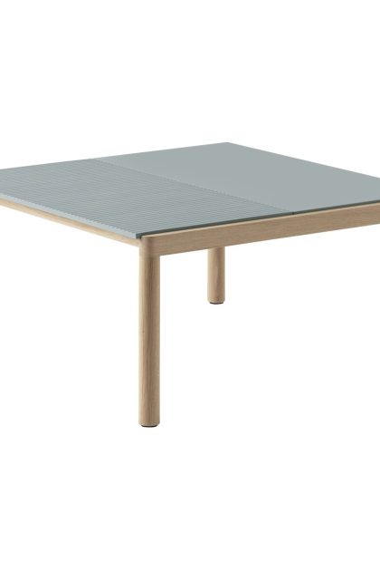 Muuto couple 1 plain-1 wavy soffbord 80x84x40 cm pale blue-oak