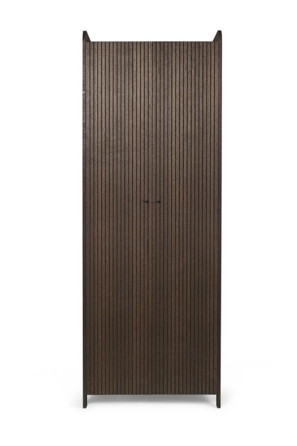 Ferm living sill tall skåp dark stained oak