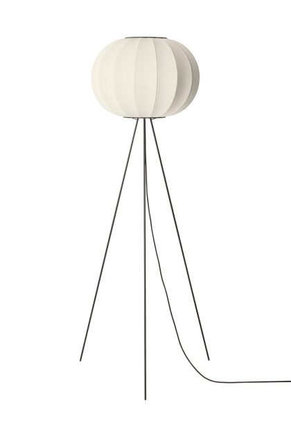 Made by hand knit-wit 45 round high golvlampa pearl white