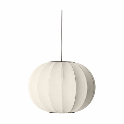 Made by hand knit-wit 45 round pendel pearl white