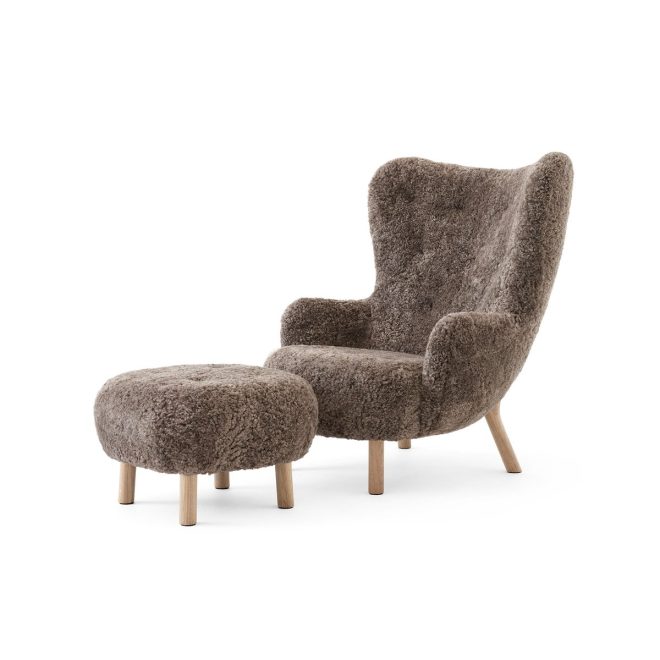 &tradition petra vb3 high fåtölj inkl. pouf atd1 oljad ek-sheepskin sahara