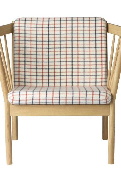 Fdb møbler j146 fåtölj oak nature lacquered-red diced