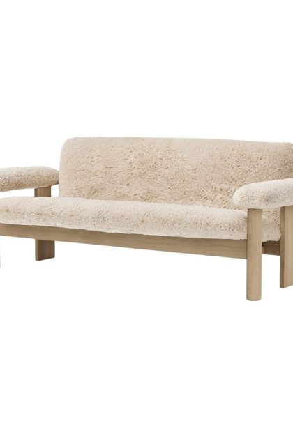 Audo copenhagen brasilia soffa 2-sits natural oak-nature sheepskin curly