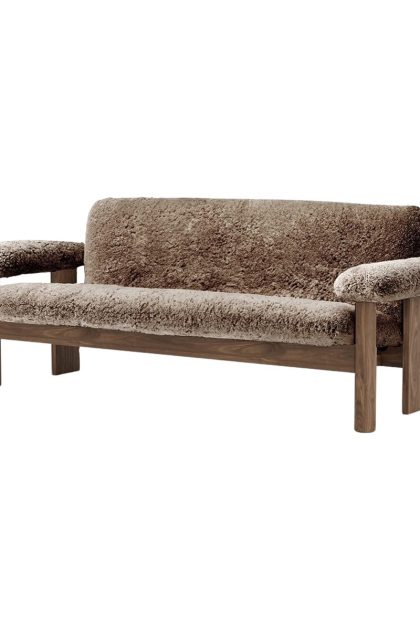 Audo copenhagen brasilia soffa 2-sits walnut-sahara sheepskin curly