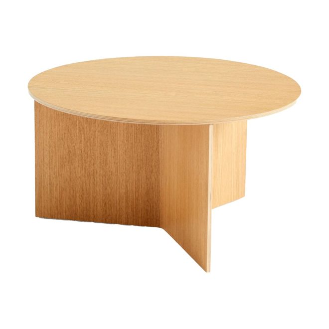 Hay slit soffbord Ø65 cm lacquered oak