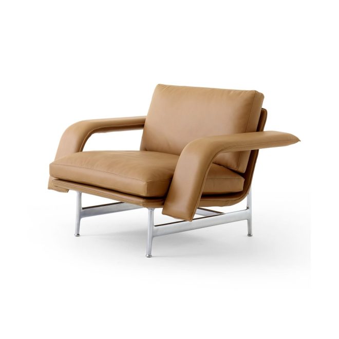 &tradition meantime av29 loungefåtölj pol. aluminium-noble leather cognac