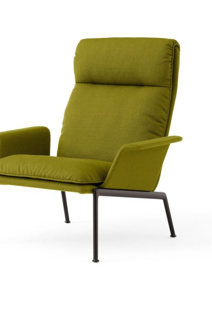 &tradition muno ln17 high back loungefåtölj warm black-vidar 0956