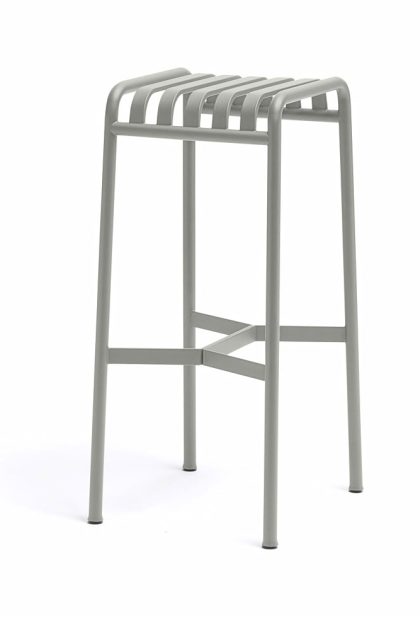 Hay palissade barpall sky grey
