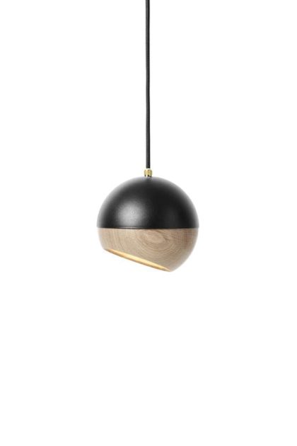 Mater ray pendel black, medium- ekdetalj på skärm