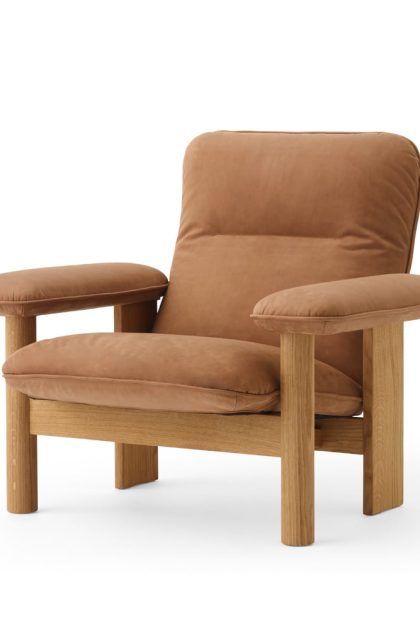 Audo copenhagen brasilia fåtölj oiled oak-dunes camel leather 21004