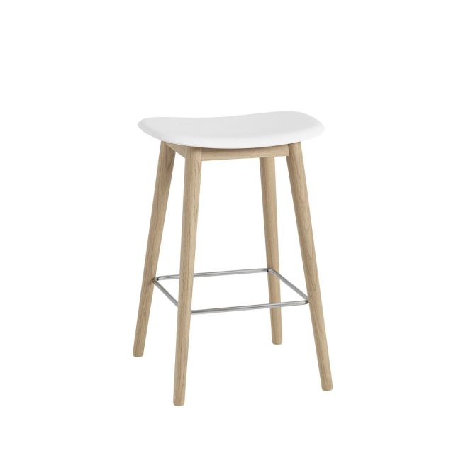 Muuto fiber counter stool barpall 65 cm white-oak
