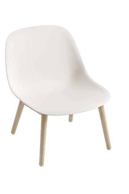Muuto fiber loungestol wood base natural white, ekben