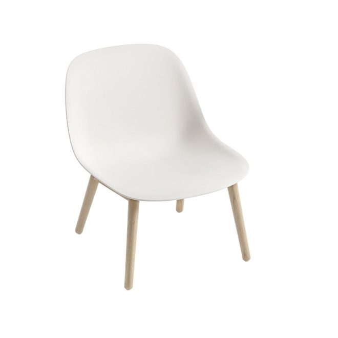 Muuto fiber loungestol wood base natural white, ekben