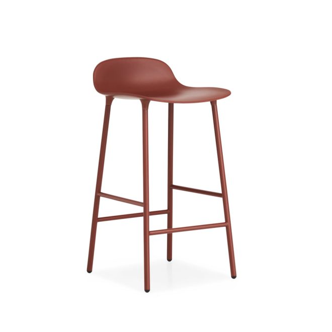 Normann copenhagen form barstol låg red, rödlackerad stålben