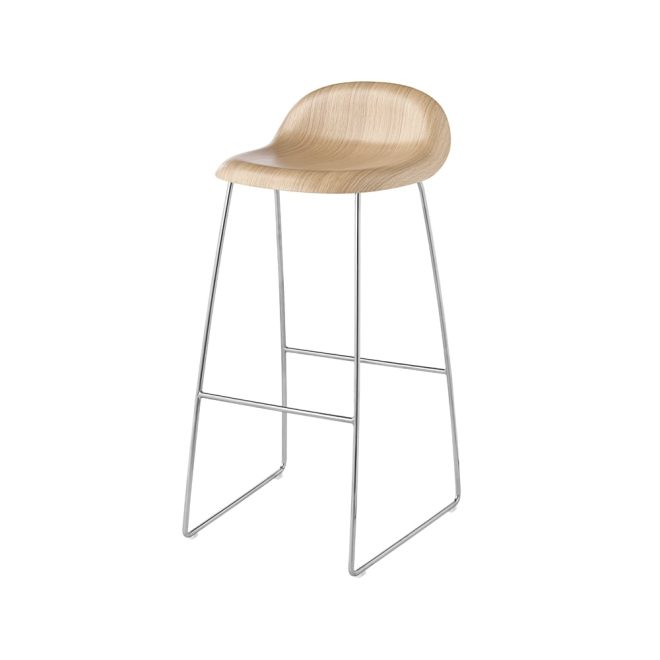 Gubi gubi 3d barstol hög oak matt lacqured, kromade stålmedar