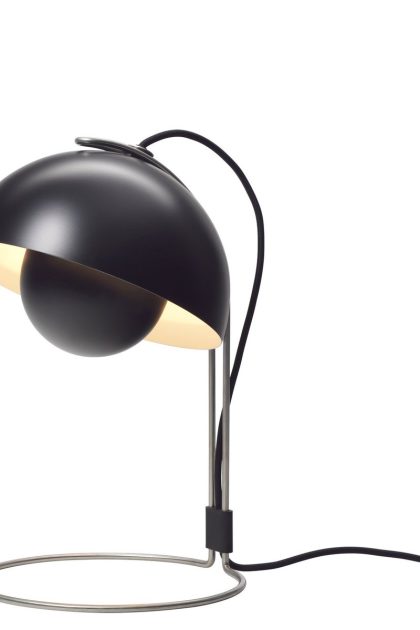 &tradition flowerpot vp4 bordslampa matt svart