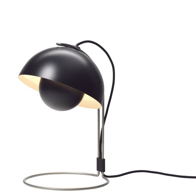 &tradition flowerpot vp4 bordslampa matt svart