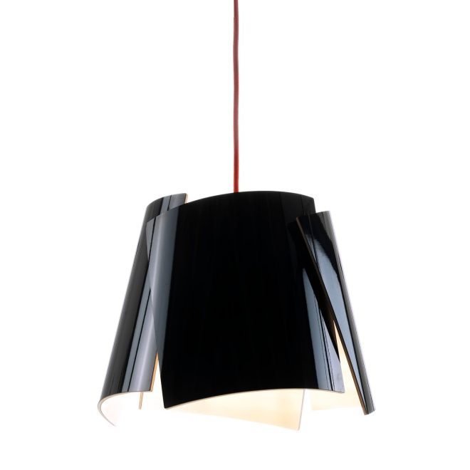 Bsweden leaf svart lampa svart-röd