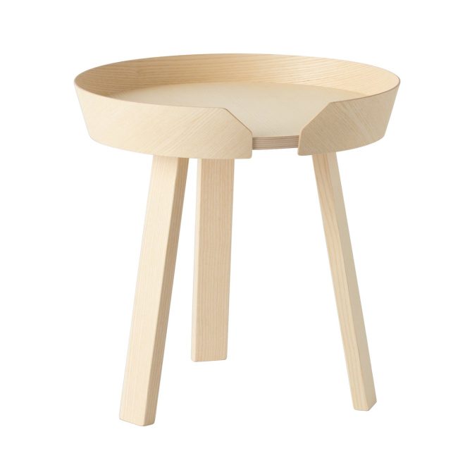 Muuto around sidobord small ash
