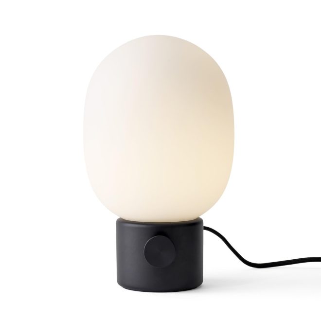 Audo Copenhagen JWDA bordslampa svart